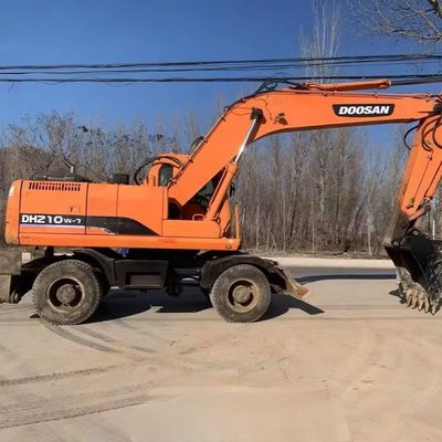 Doosan 210w-7 Used Wheel Excavator Digger 115kW For Mining Industry