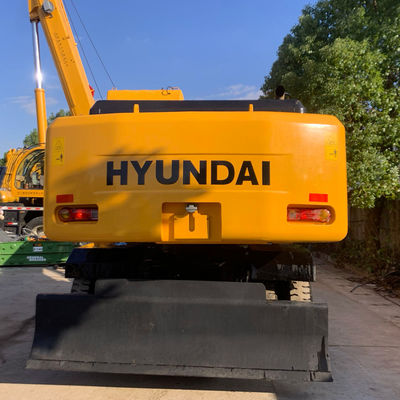 HYUNDAI 210W-7 Old Wheel Excavator , Used Construction Equipment 124KW For Mining
