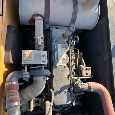 Yellow Hyundai 305 Used Excavator Digger 198kw 1900rpm Second Hand Construction Machine